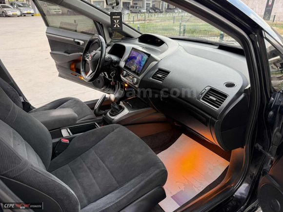 CEPE OTOMOTİV DEN 2010 HONDA CİVİC ELEGANCE 260 BİNDE CAM GİBİ