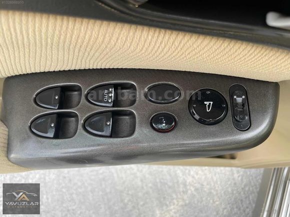 OTOMATİK BİNİCİSİNE TERTEMİZ BAKIMLI