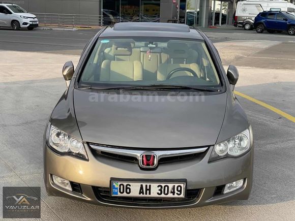 OTOMATİK BİNİCİSİNE TERTEMİZ BAKIMLI