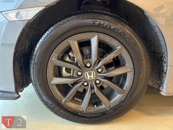 **K.K 12 AY TAKSİT İMKANI** TEKBAŞ MALTEPE'DEN HONDA CİVİC