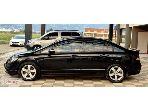 GÜVENAL'DAN 2010 HONDA CİVİC 1.6 ELEGANCE HATASIZ BOYASIZ