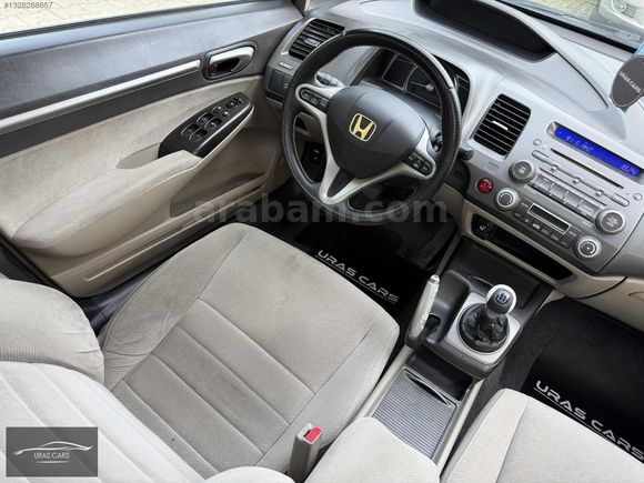 2011 Düşük Km Sanruflu Honda FD6 Elegance Tertemiz