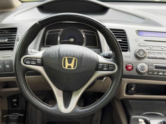 2011 Düşük Km Sanruflu Honda FD6 Elegance Tertemiz