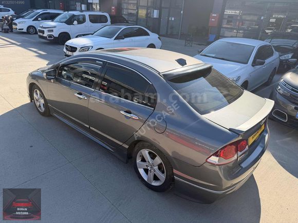 HONDA CİVİC OTOMATİK TEMİZ BAKIMLI 1.6 İVTEC 2011