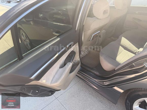 HONDA CİVİC OTOMATİK TEMİZ BAKIMLI 1.6 İVTEC 2011