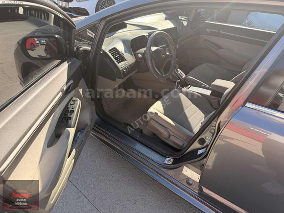 HONDA CİVİC OTOMATİK TEMİZ BAKIMLI 1.6 İVTEC 2011