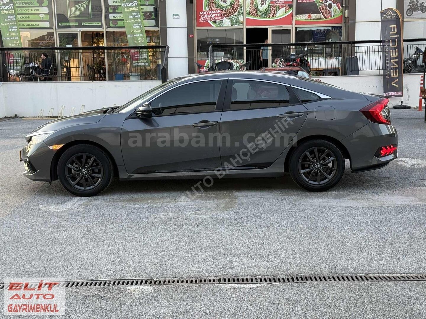 Galeriden Honda Civic 1.6i VTEC Elegance 2021 Model İstanbul 28.000 km Füme 6
