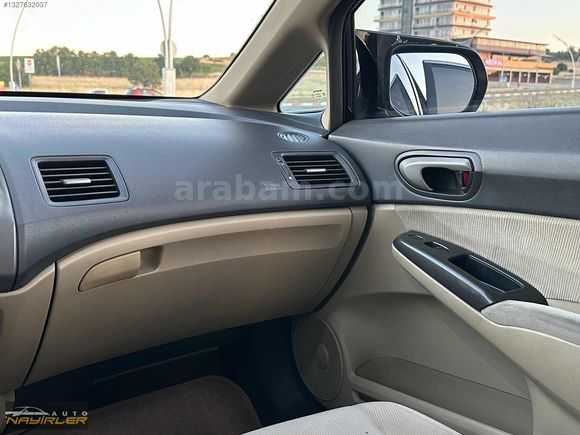 NAYİRLER AUTO'DAN //HATASIZ //FD6 //ELEGANCE//FULL BLACK