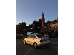 Sahibinden Ford Focus 1.6 Ghia 2001 Model 