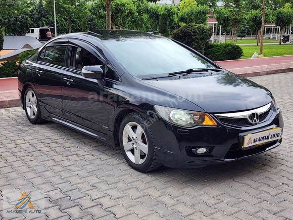 AKADEMİ AUTO DAN OTOMATİK ELEGANCE CİVİC DEĞİŞENSİZ