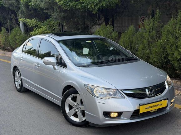 SADECE 127 BİN DE CİVİC ELEGANCE SANRUFLU BAKIMLI