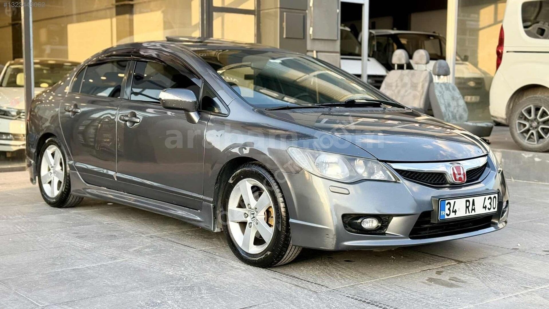 Galeriden Honda Civic 1.6i VTEC Elegance 2011 Model Niğde 230.000 km Gri 7