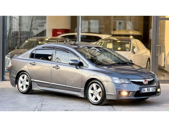 2011 HONDA CİVİC 1.6 İVTEC ELEGANCE VSA'LI HATASIZ DEĞİŞENSİZ