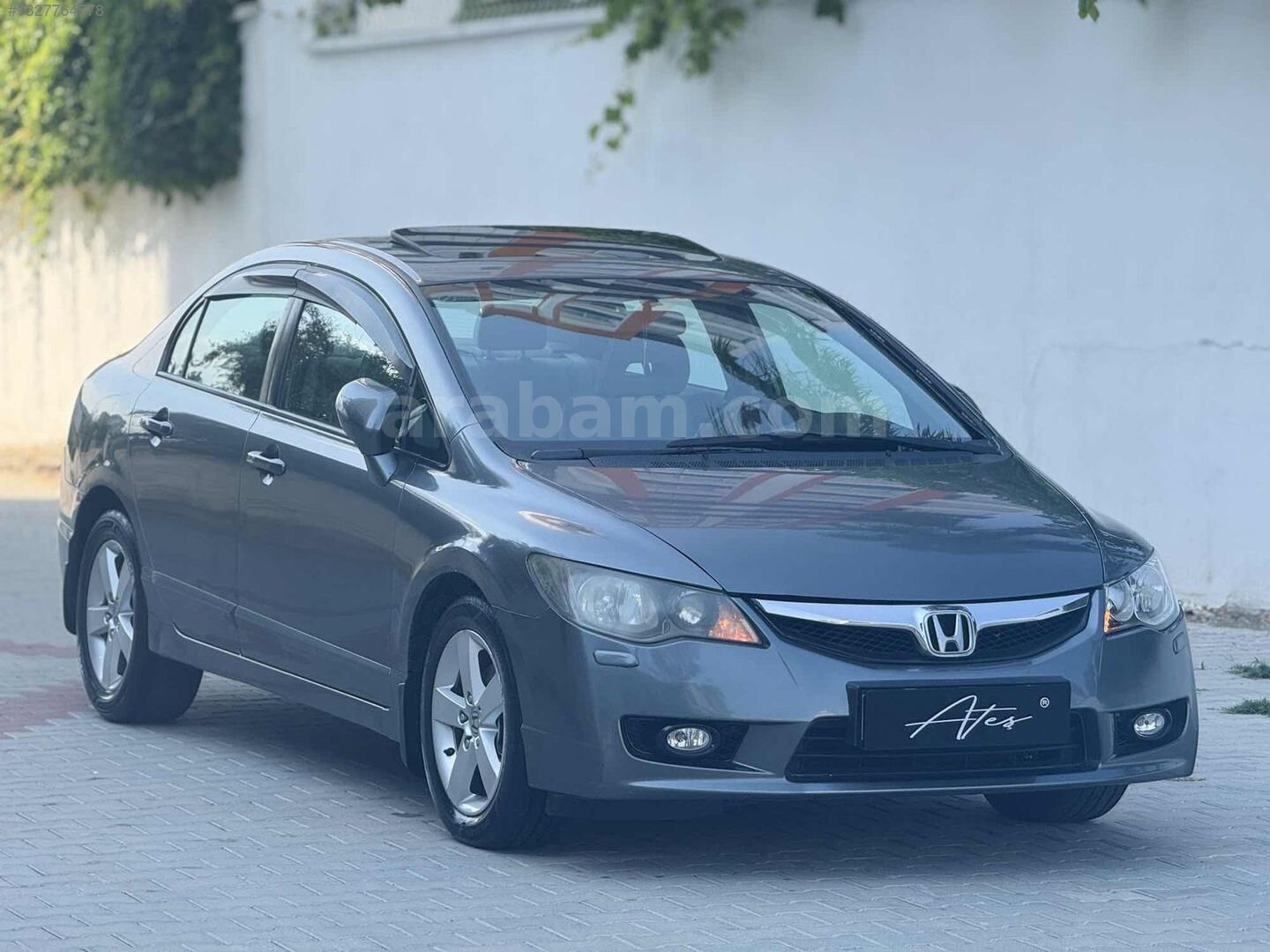 Galeriden Honda Civic 1.6i VTEC Elegance 2010 Model Mersin 206.000 km Gri 5