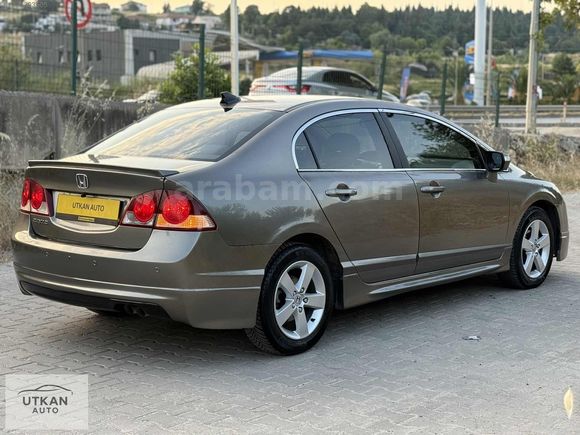 CİVİC FD6-EMSALSİZ TEMİZLİK