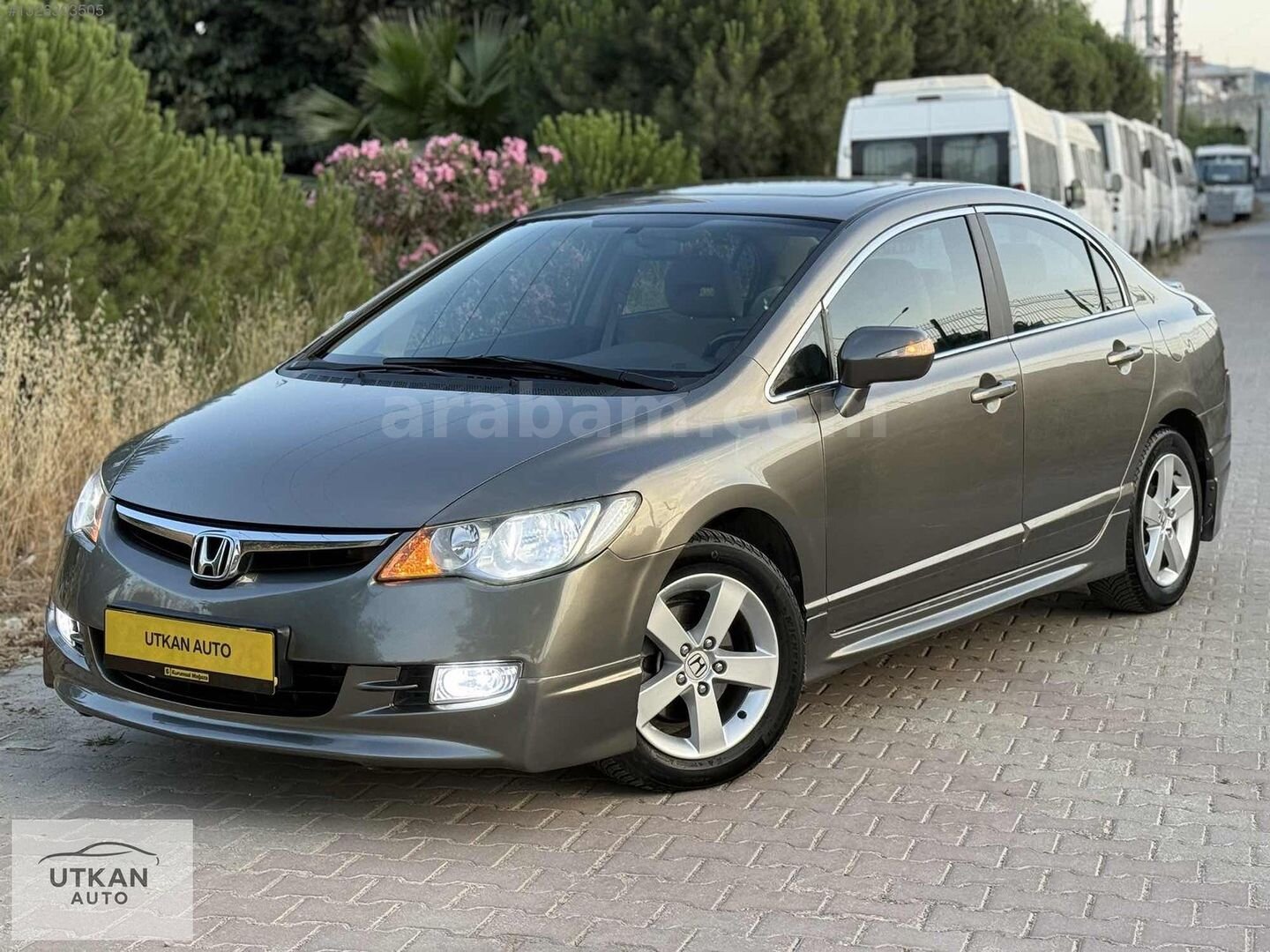 Galeriden Honda Civic 1.6i VTEC Elegance 2009 Model Yalova 209.000 km Gri 5