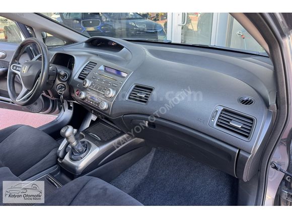 2011 HONDA CİVİC 1.6 İ-VTEC 125HP ELEGANCE 191.000 KM HATASIZ