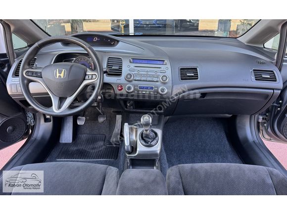 2011 HONDA CİVİC 1.6 İ-VTEC 125HP ELEGANCE 191.000 KM HATASIZ
