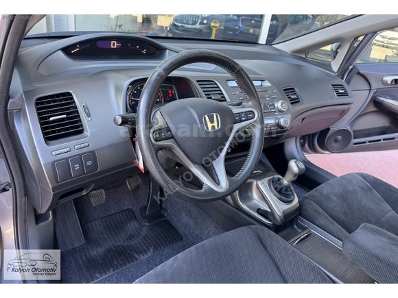 2011 HONDA CİVİC 1.6 İ-VTEC 125HP ELEGANCE 191.000 KM HATASIZ