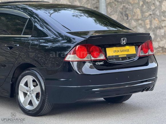 HATASIZ CİVİC 145.000km ELEGANCE OTOMATİK SUNROOF