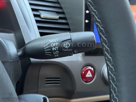 HATASIZ CİVİC 145.000km ELEGANCE OTOMATİK SUNROOF