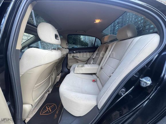 HATASIZ CİVİC 145.000km ELEGANCE OTOMATİK SUNROOF
