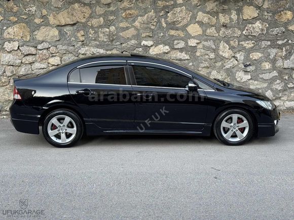 HATASIZ CİVİC 145.000km ELEGANCE OTOMATİK SUNROOF