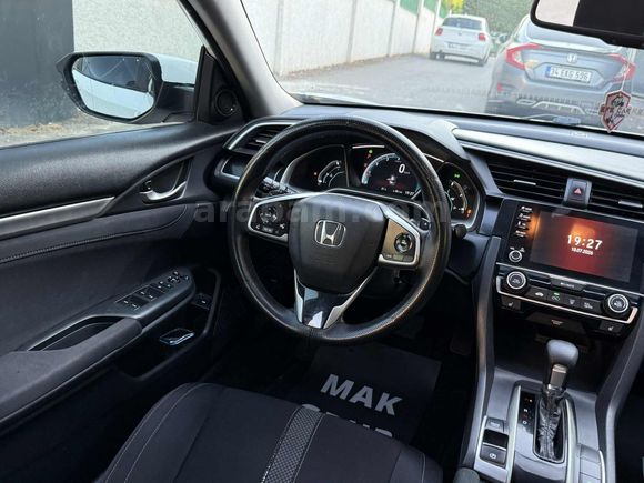 HONDA CİVİC 1.6i VTEC ELEGANCE SUNROOF