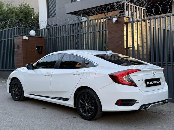 HONDA CİVİC 1.6i VTEC ELEGANCE SUNROOF