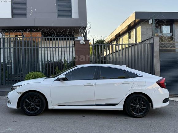 HONDA CİVİC 1.6i VTEC ELEGANCE SUNROOF