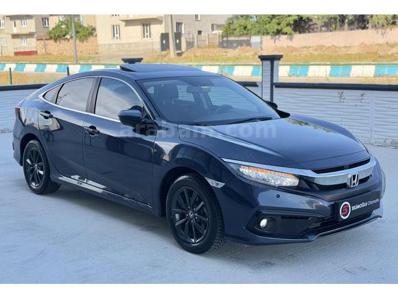 2021 Honda Civic Elegance Kozmik mavi 113.000 km.