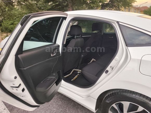 KİRAZOĞLU OTOMOTİV//2017 MODEL OTOMATİK HONDA CIVIC