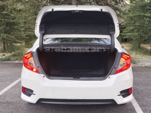 KİRAZOĞLU OTOMOTİV//2017 MODEL OTOMATİK HONDA CIVIC