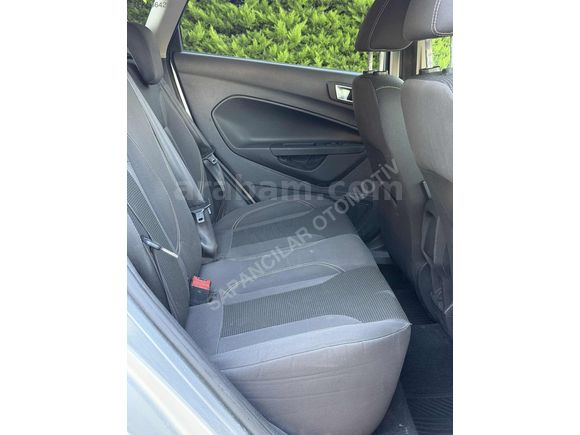 FORD FİESTA 1.6 TİTANİUM OTOAMATİK POWERSHİFT