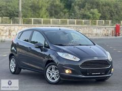 //BOYASIZ//FORD FIESTA 1.6 TİTANYUM 125 BİN KM(TABA GÖĞÜS)
