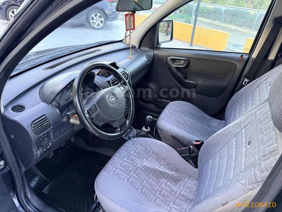 2011 MODEL 231000 km COMBO 1.3 CDTİ CİTY PLUS