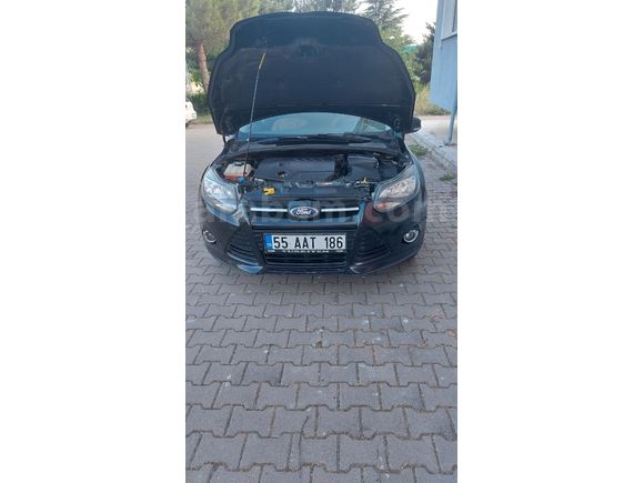 Sahibinden Ford Focus 1.6 TDCi Titanium 2013 Model  222000 km Siyah