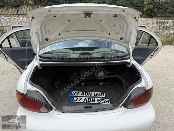 2000 Hundai Elentra 1.6 OTOMATİK KLİMALI