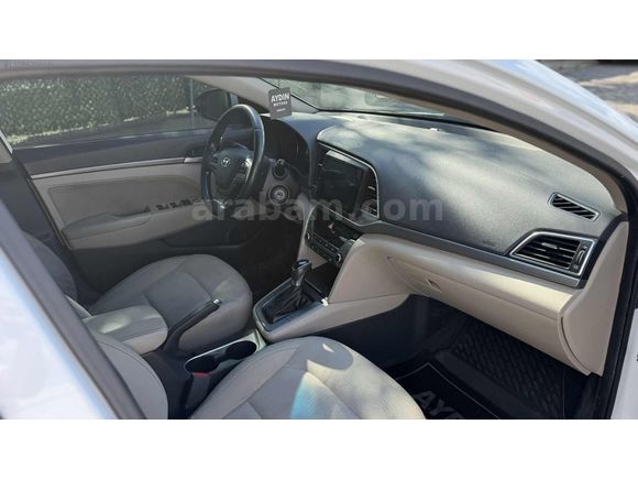 ÖZÇABA'DAN 2016 MODEL HYUNDAİ ELANTRA 1.6 CRDİ ELİTE