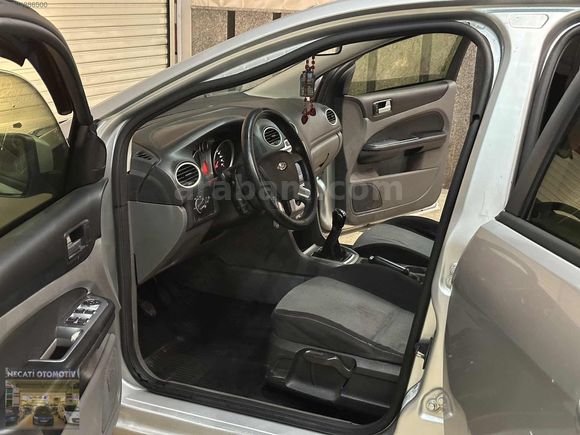NECATİ'DEN/2010/FORD/FOCUS/1.6TDCİ/TREND X/EMSALSİZ/