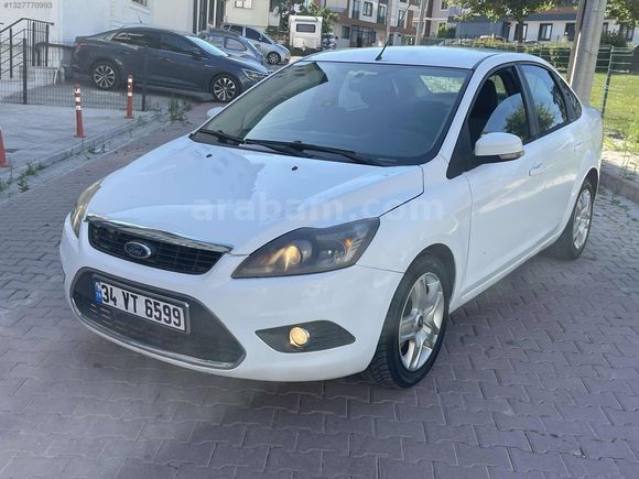 İLK SAHİBİNDEN DÜŞÜK KM Lİ MASRAFSIZ TERTEMİZ FOCUS