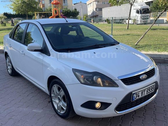 İLK SAHİBİNDEN DÜŞÜK KM Lİ MASRAFSIZ TERTEMİZ FOCUS