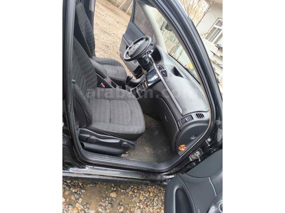 Sahibinden Renault Laguna 1.6 Expression 2007 Model  190.000 km Siyah