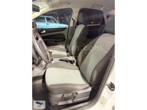2010 FORD FOCUS 1.6 TDCİ TREND X K.KART TAKSİT