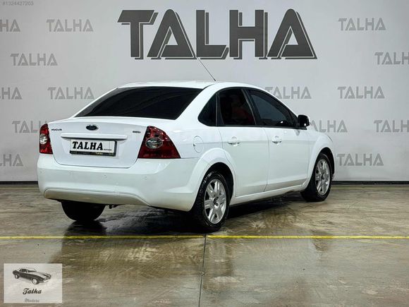2010 FORD FOCUS 1.6 TDCİ TREND X K.KART TAKSİT