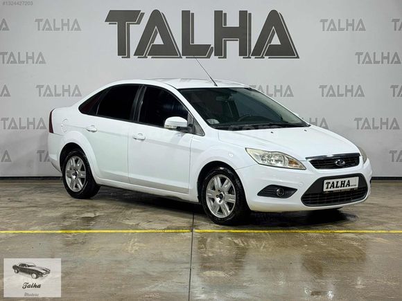 2010 FORD FOCUS 1.6 TDCİ TREND X K.KART TAKSİT