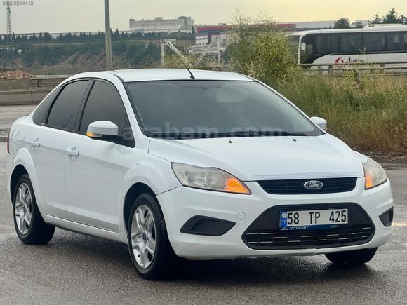 SATILIK 2010 MODEL FOCUS 1.6 DİZEL TREND X KM 225 BİNDEDİR