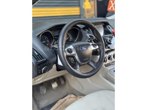 ELİZA'DAN HASAR KAYITSIZ SÜPER KONDİSYONDA TRENDX FORD FOCUS