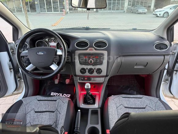 2011 FORD FOCUS 1.6 DİZEL TREND X EXPERLİ