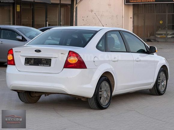 2011 FORD FOCUS 1.6 DİZEL TREND X EXPERLİ